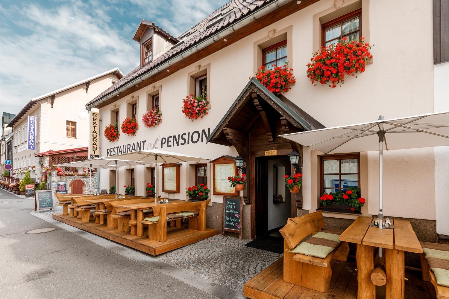 Penzion a Apartmány Daro Boží Dar Exterior foto